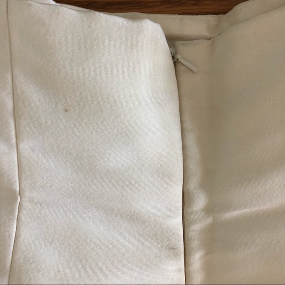 Oscar de la Renta Ivory Silk Faille Tiered Runway Skirt - Picture 6 of 9